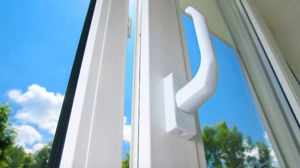 Kde nahradiť yakisni a štýlové okná v Dnipro?